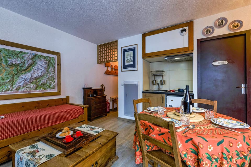 Living and dining room