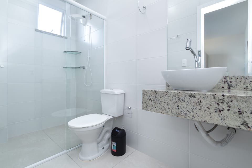 Apartment | Bathroom | Shower