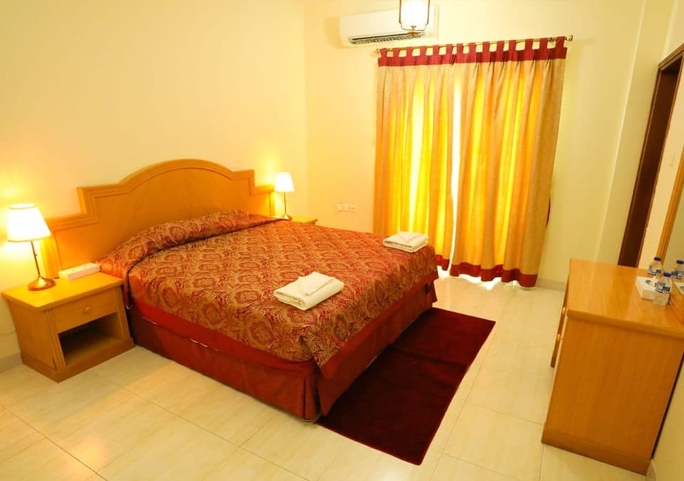 1 bedroom, premium bedding, memory foam beds