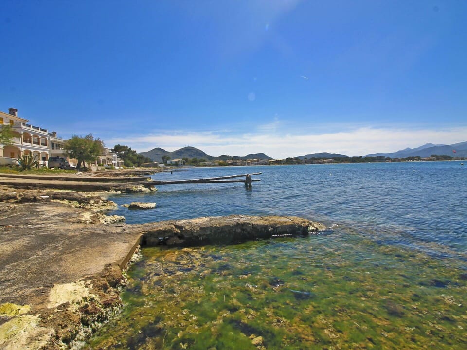 Body Of Water, Sky, Sea, Coast, Water, Shore, Ocean, Highland, Coastal And Oceanic Landforms, Bay