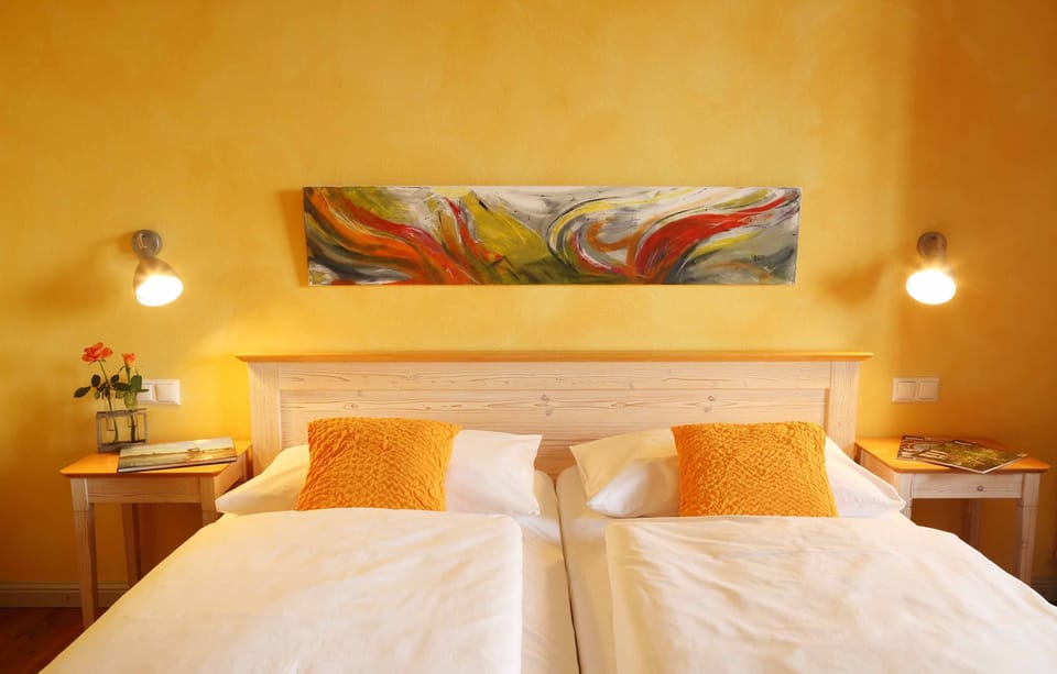 Double Room | Desk, WiFi (free)