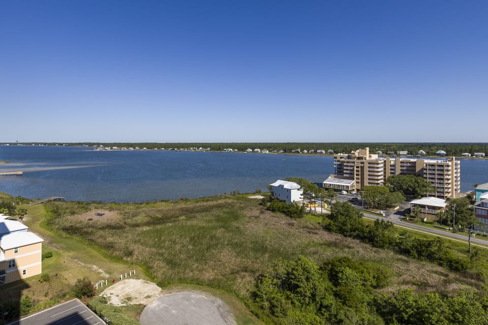 Little Lagoon Public Pier – a short walking distance from Sanibel.