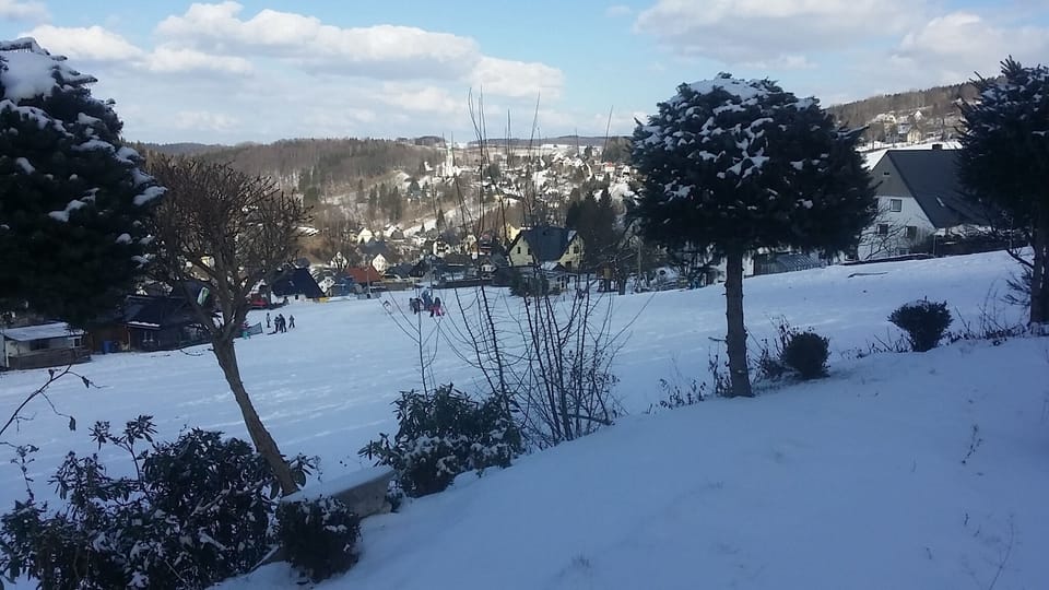 Snow and ski sports