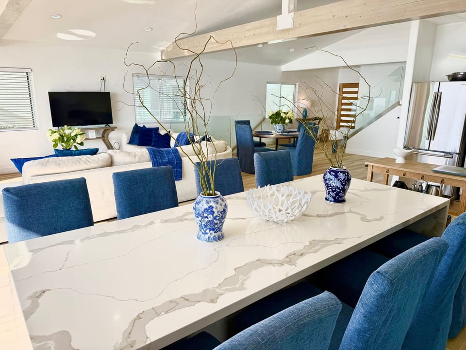 Beach house for large families in Oceanside