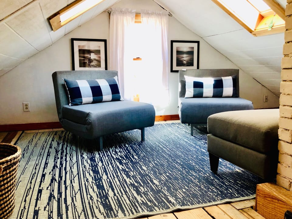 Loft with 2 twin fold out sleepers