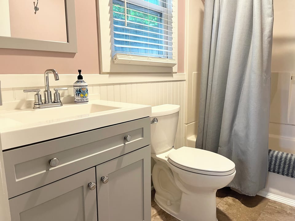 full bathroom