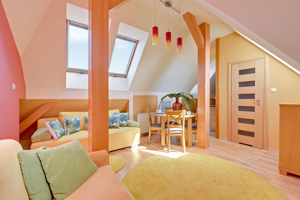 Apartment | Living area | 35-inch flat-screen TV with cable channels, TV