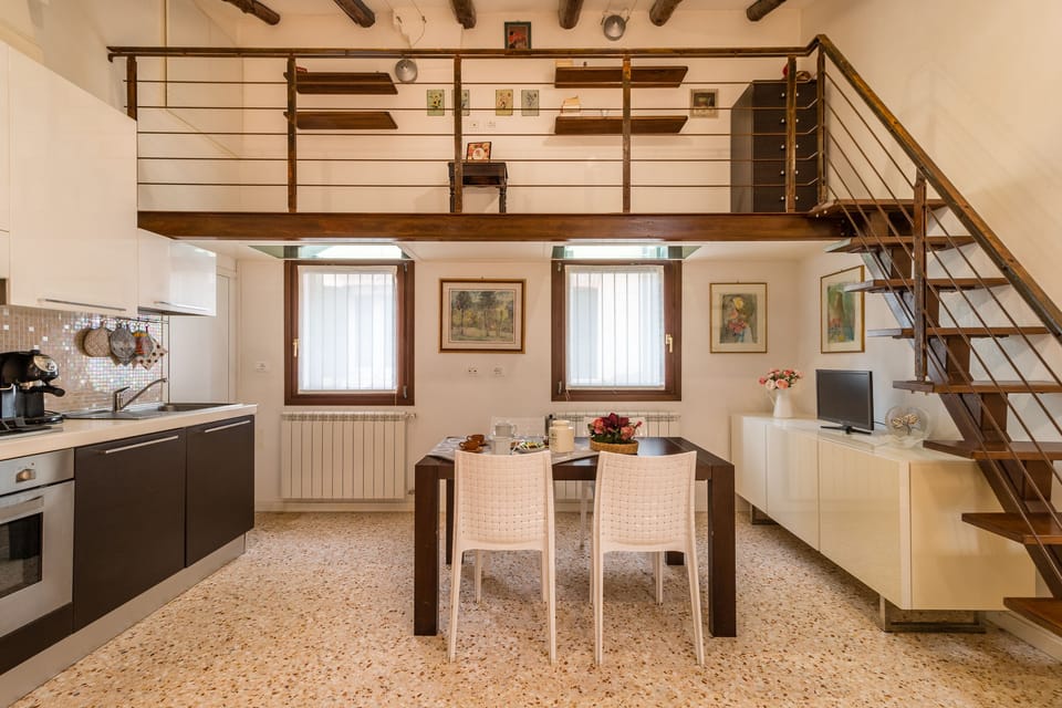 Apartment, 1 Bedroom | In-room dining