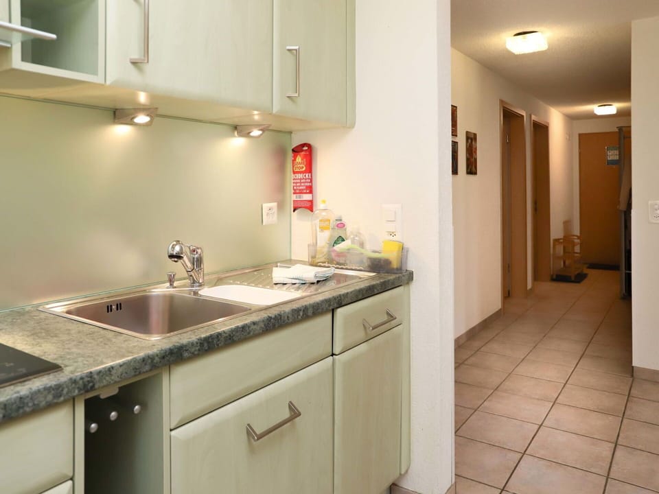 Kitchen Sink, Tap, Sink, Cabinetry, Property, Countertop, Furniture, Plumbing Fixture, Building, Kitchen