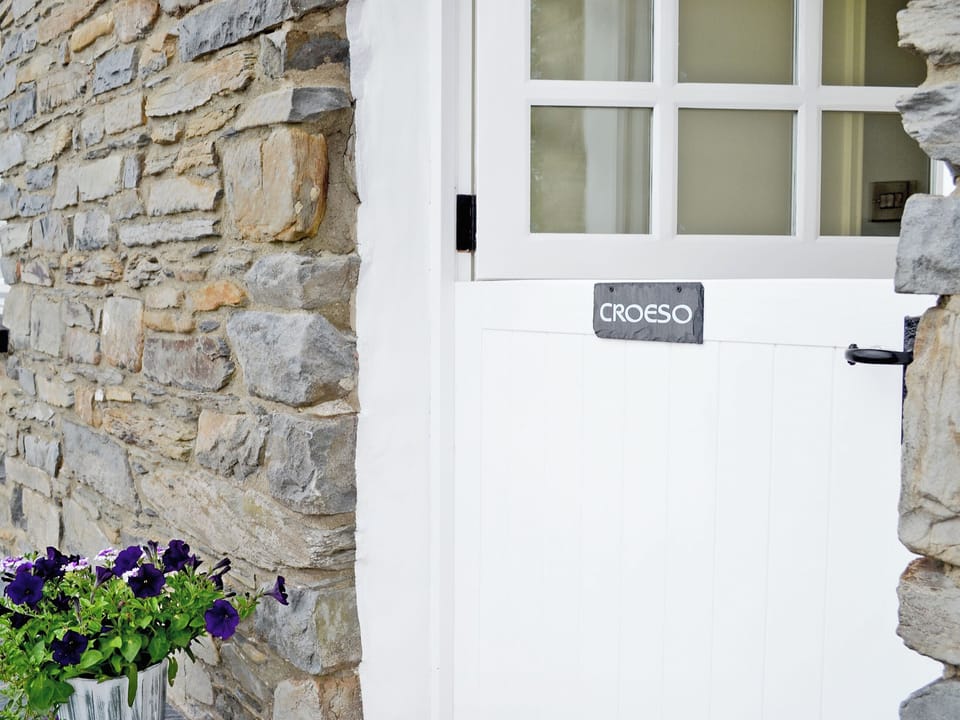 Exterior | Grofftau Cottages - Awel Y Mynydd, Pontrhydfendigaid, nr. Tregaron