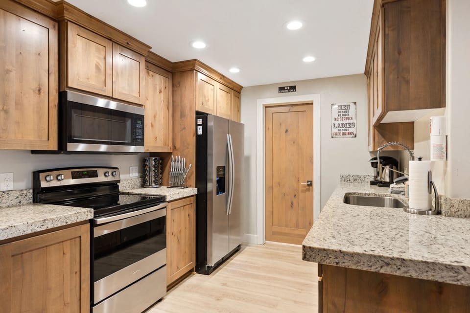Kitchen | Coffee Maker | Dishwasher