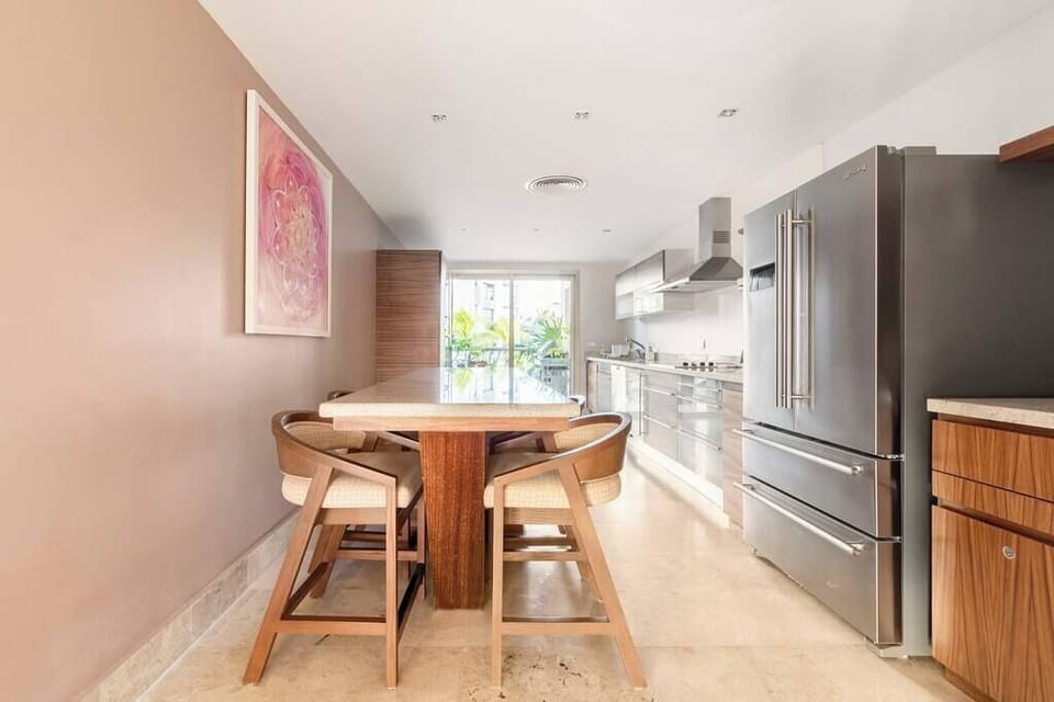 Kitchen Island with extra seating