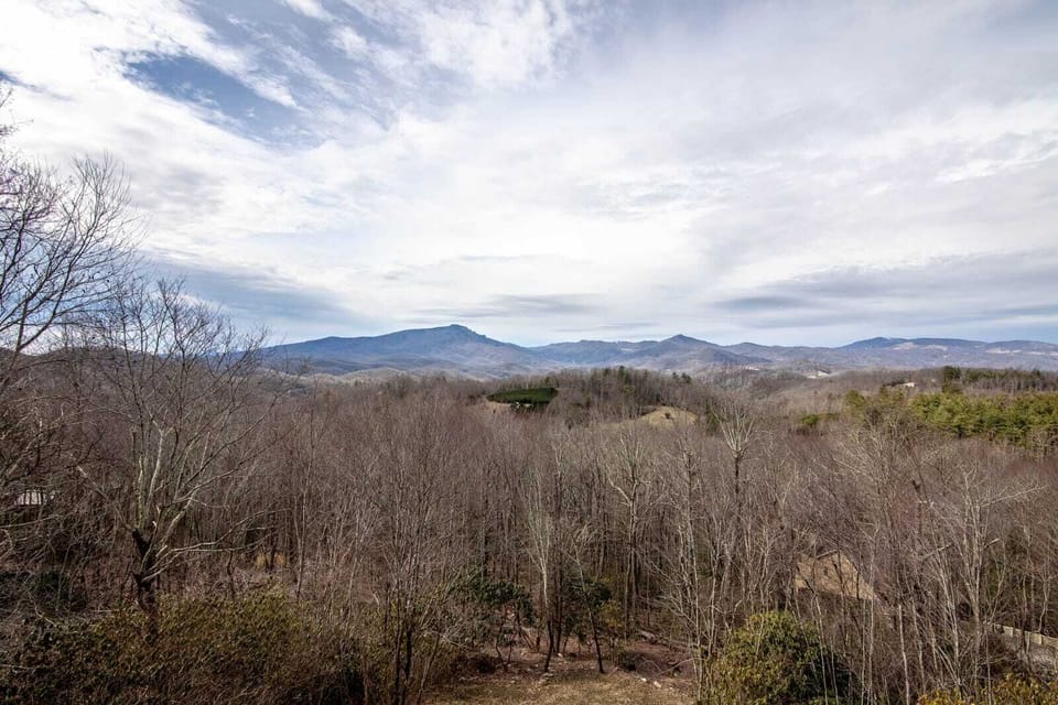 Infinite Long Range Mountain Views from All Three Rear Decks!