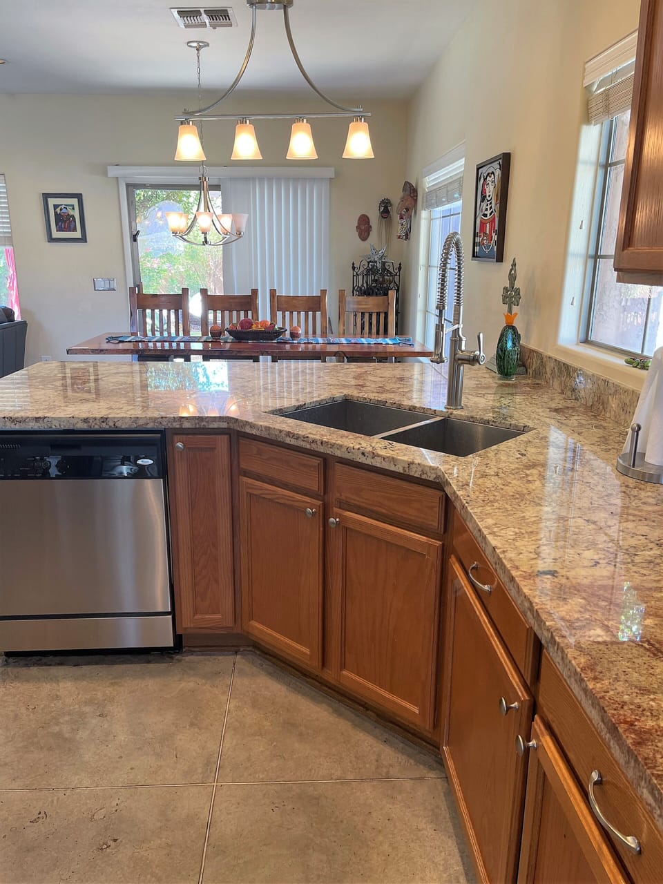 Fully equipped kitchen with granite countertops.
