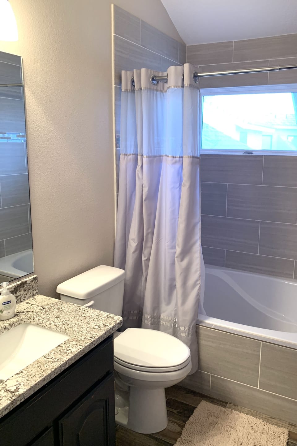 Upstairs bathroom with large garden tub.