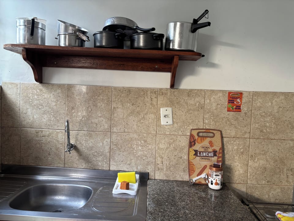 Triple Room | Private kitchen | Fridge, microwave, oven, stovetop
