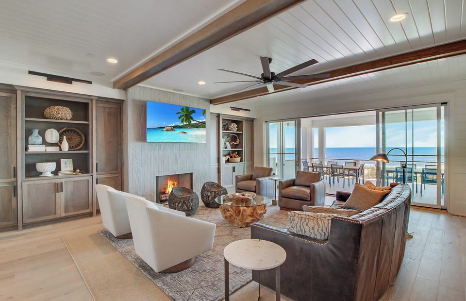 12 Main Level Living Area