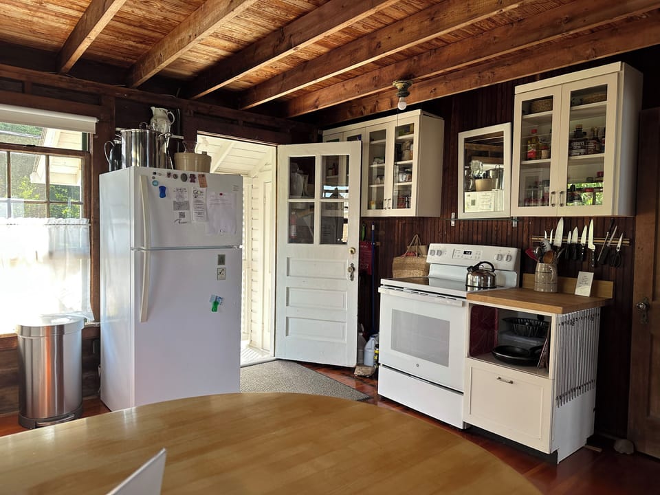 Street-side door into the kitchen.