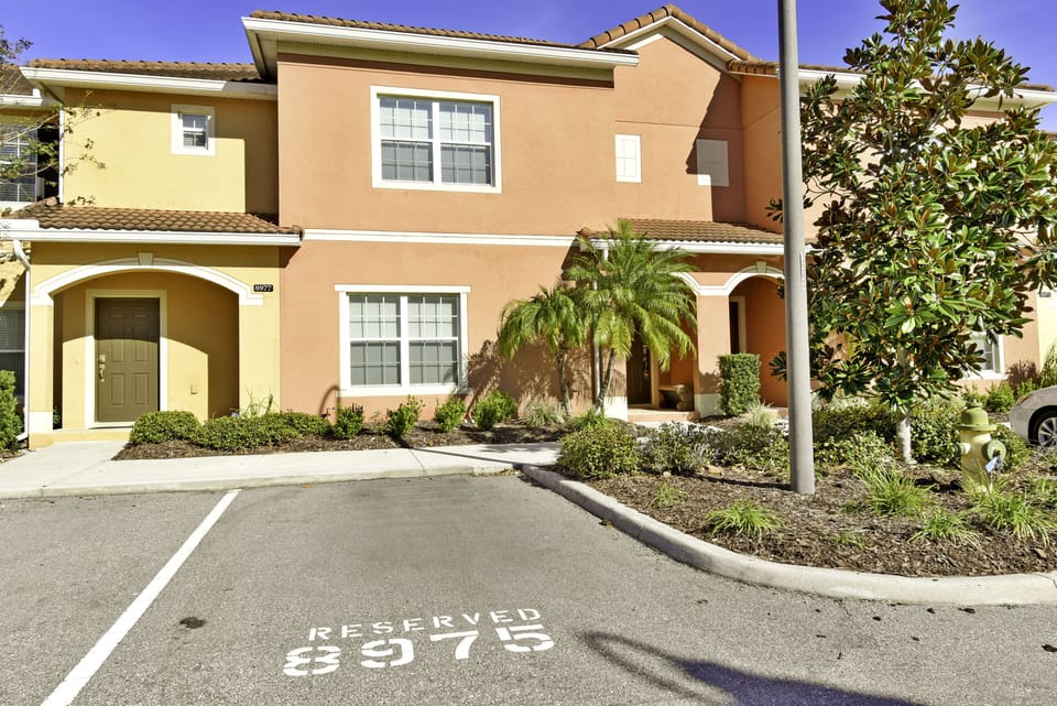 Front of rental near Disney