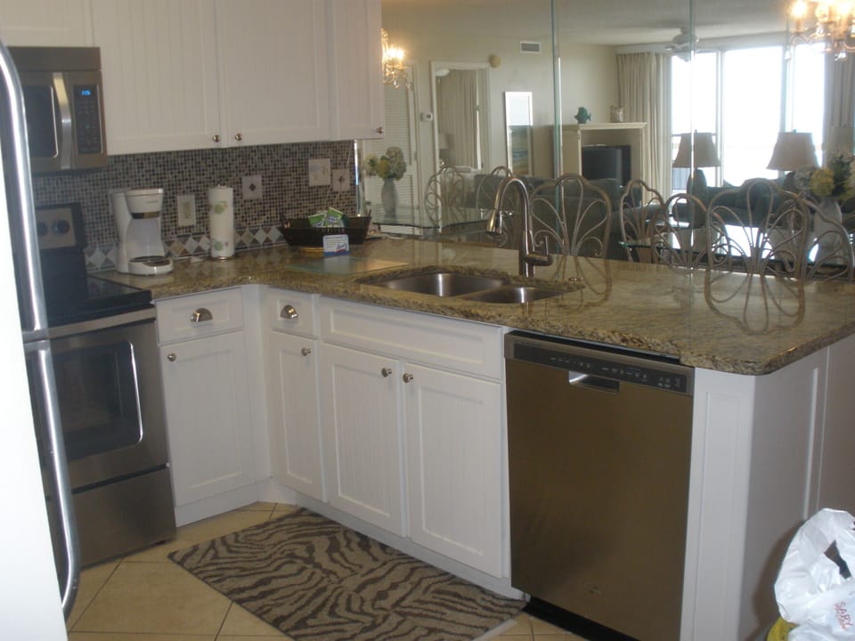 KITCHEN
'Where's the chef??