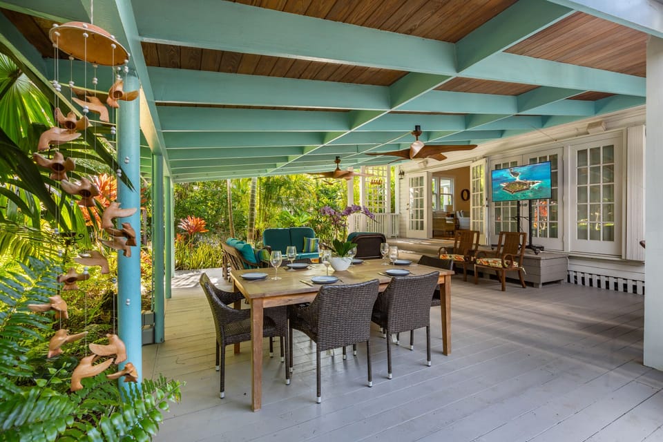 Dine outdoors