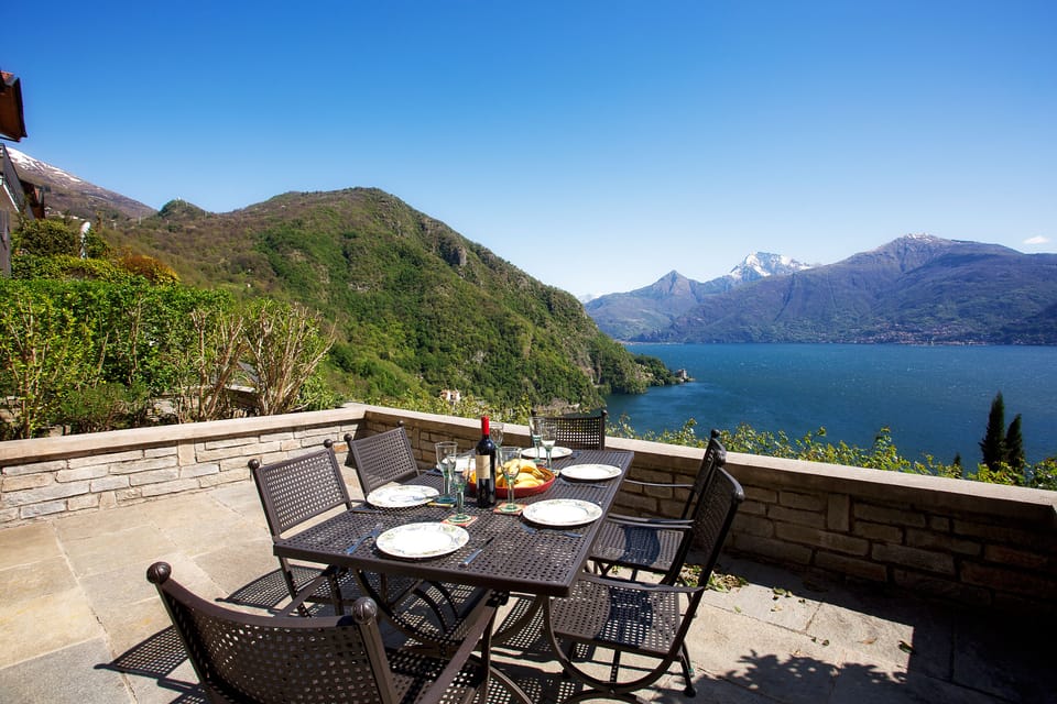 Apartment Bella Vista Belvedere In Menaggio boasts superb views from the terrace