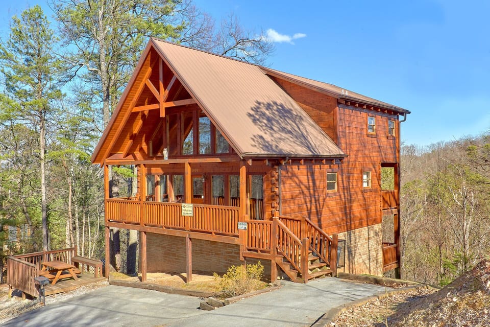 Welcome to Smoky Mountain Serenity