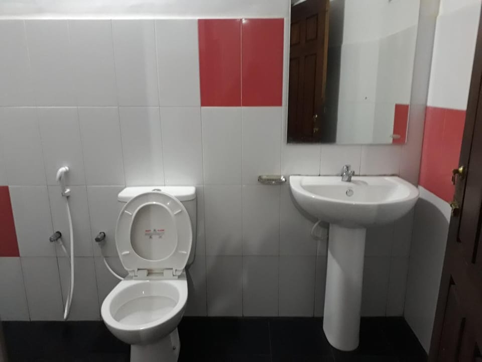 Luminary Lodge Hotel in Central Province