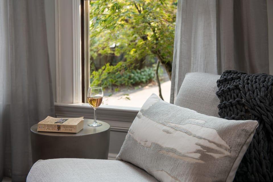 Secret Room | Premium bedding, individually decorated, individually furnished