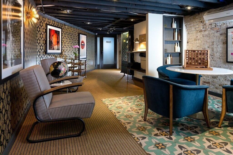 Play a game of connect four or just mingle in the main lobby 