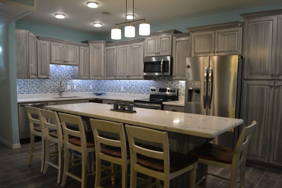 Fully Stocked Gourmet Kitchen Ready for either simple/elaborate meals