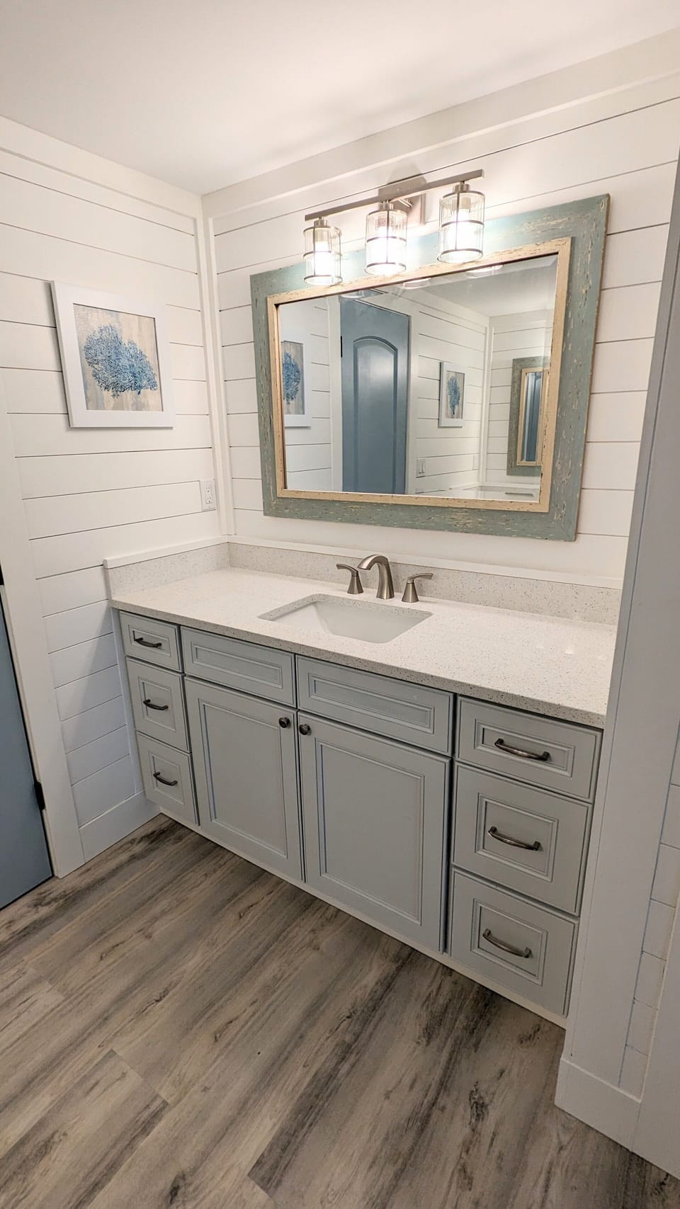 Bathroom 1: Vanity 2