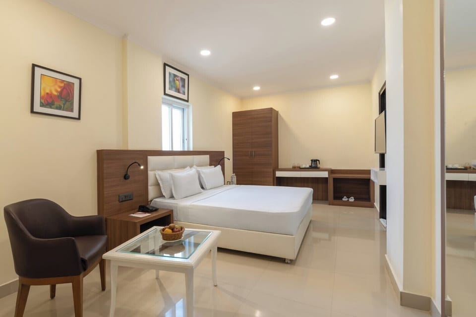 Executive Room | Premium bedding, Select Comfort beds, in-room safe, desk
