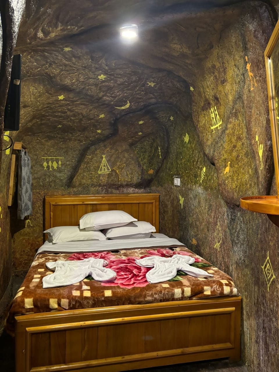 Family Twin Room | Premium bedding, in-room safe, free WiFi