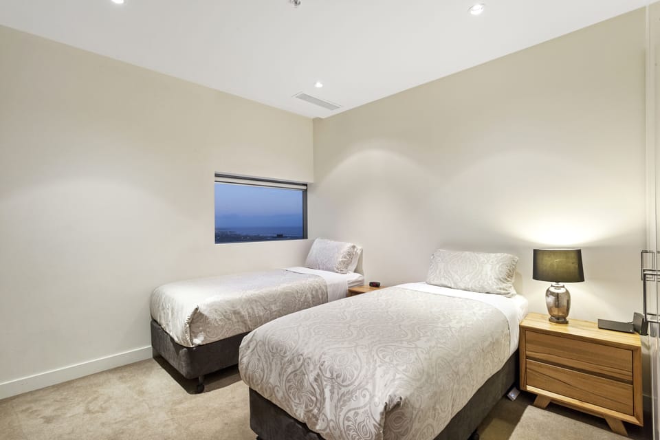 2 bedroom 