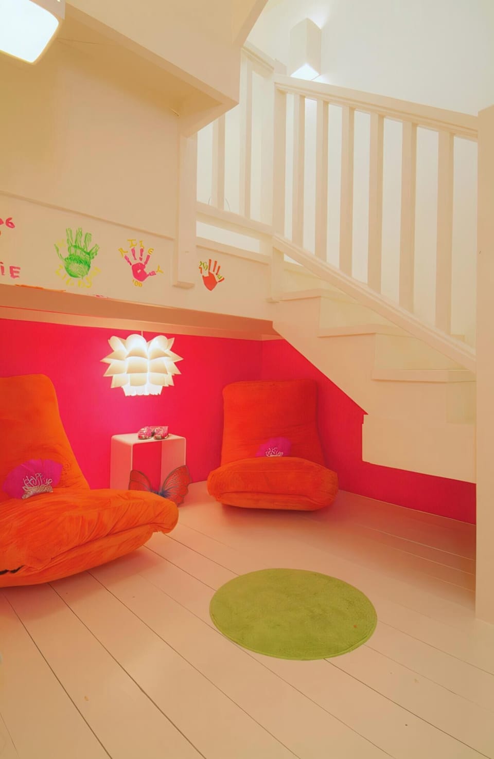 Alcove.  kids love it!