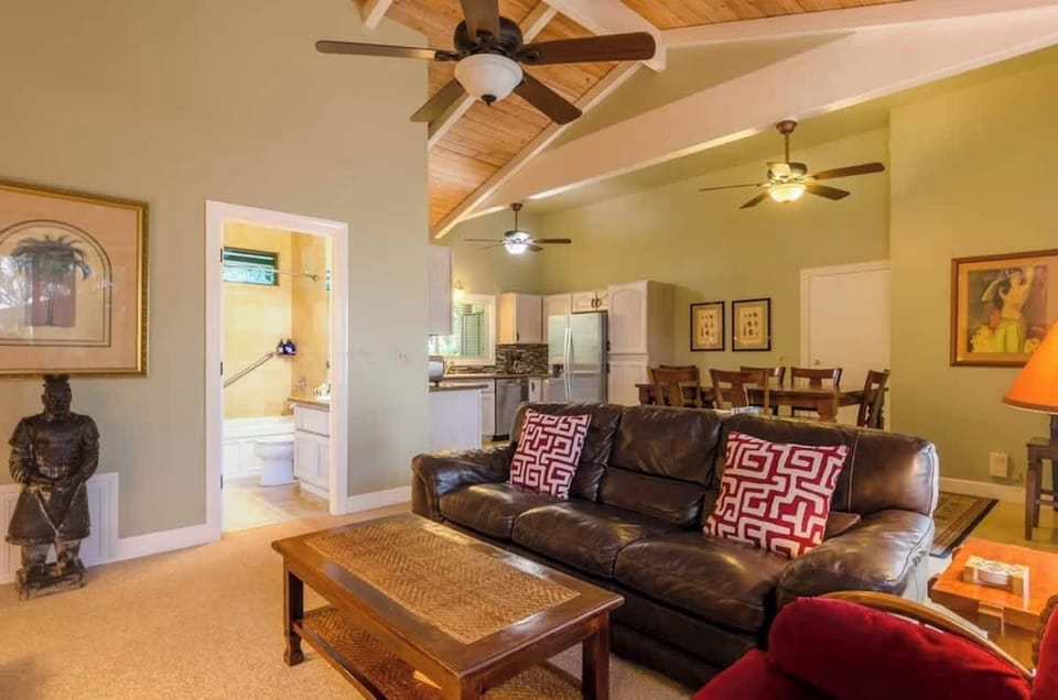 High vaulted ceiling for plenty of space.