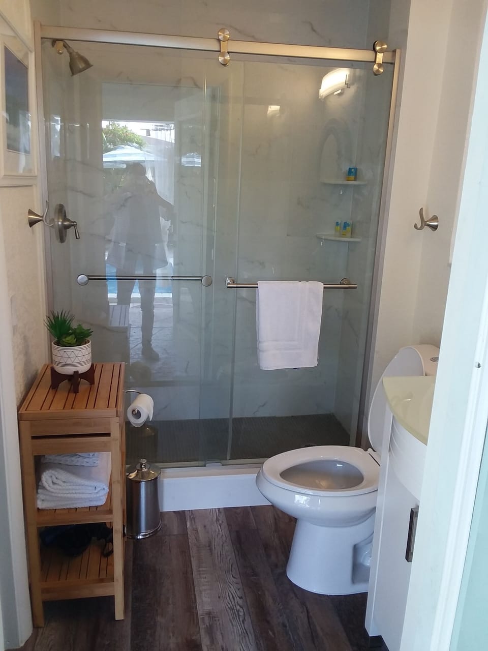 private bath 