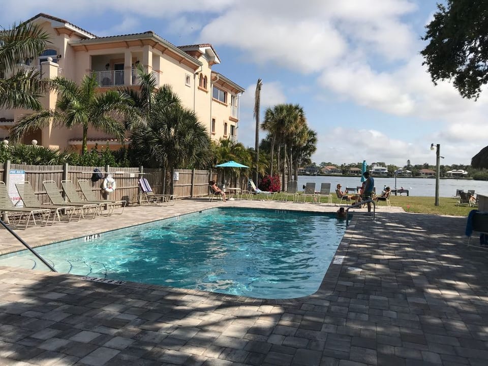 Community pool - heated!