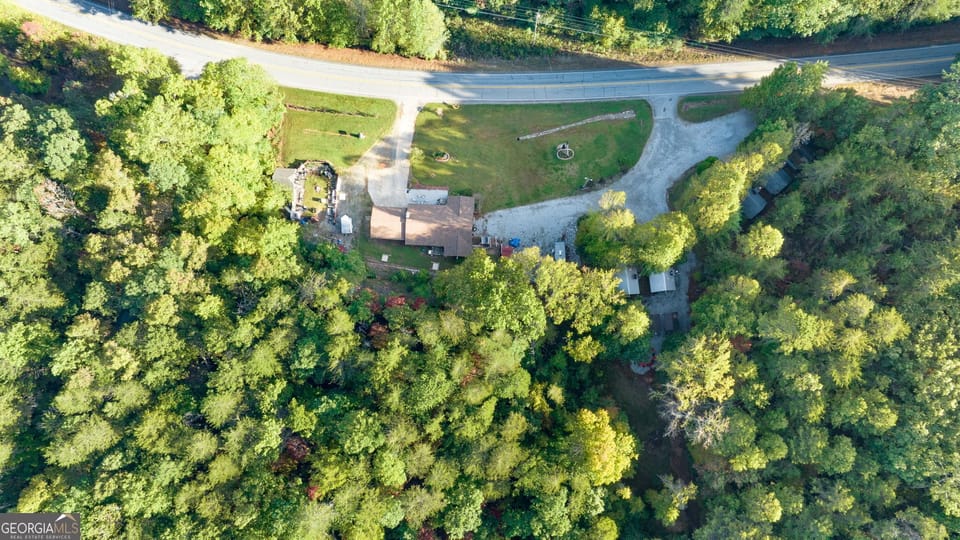 Overhead drone shot of Timberloft Cottages