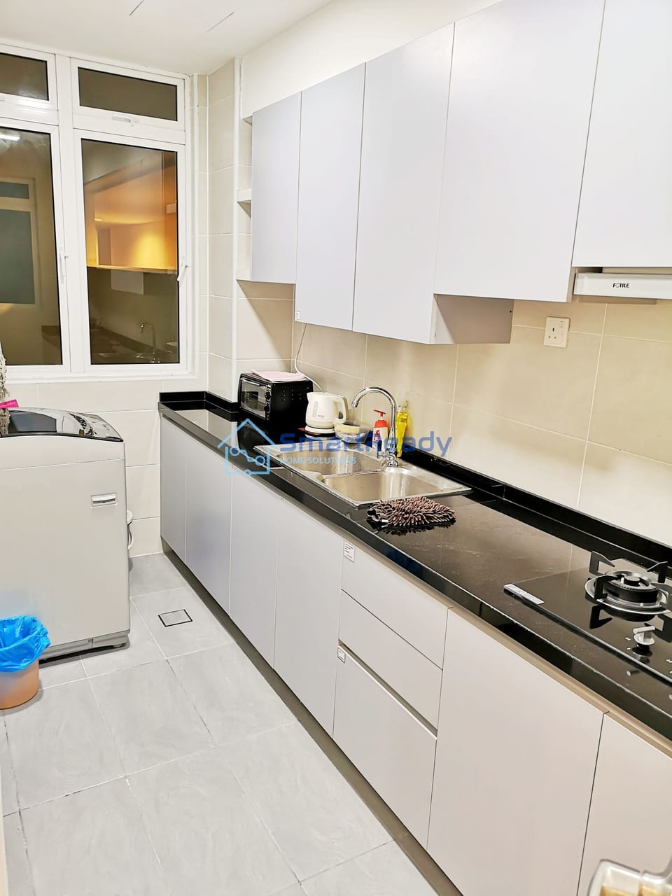 Near Mount Austin: Modern Suites 3BR Apt (5Pax) | Private kitchen | Electric kettle