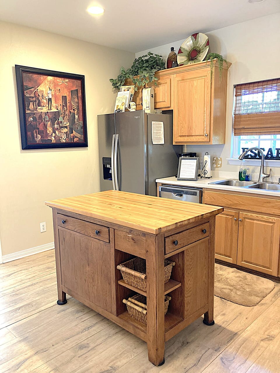 New stainless steel refrigerator with water and ice dispenser