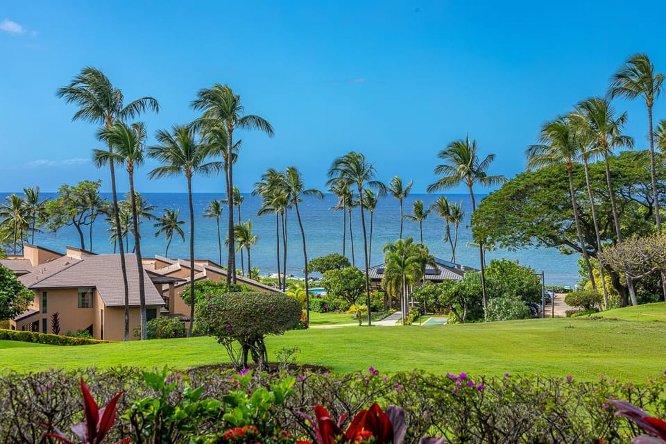view from main lanai to pool Pavilion & beach