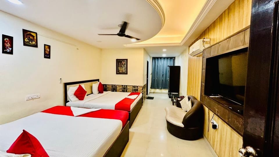 Deluxe Double Room | 2 bedrooms, premium bedding, in-room safe, individually decorated