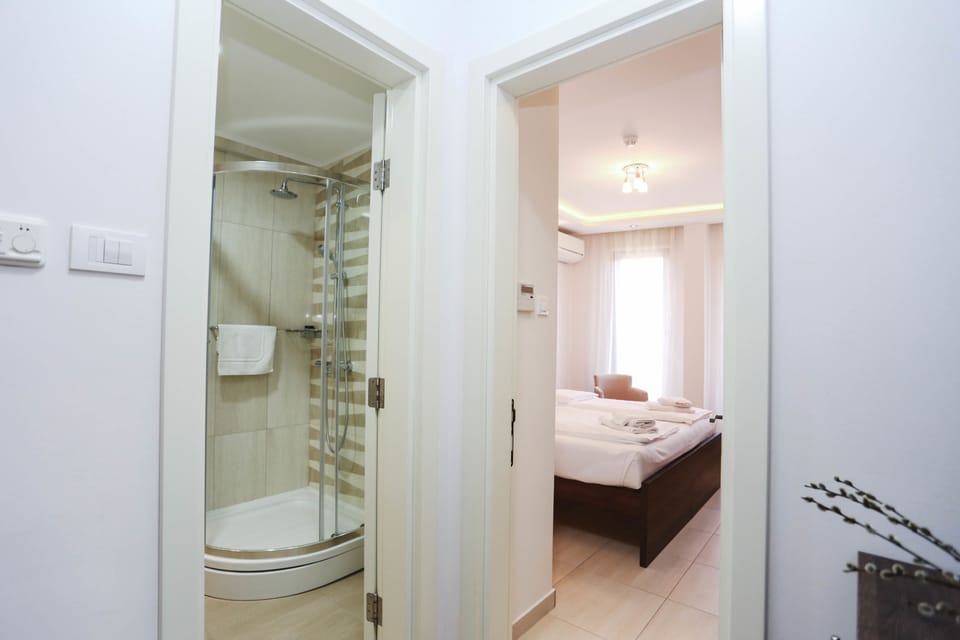 In-room safe, blackout drapes, free WiFi, bed sheets