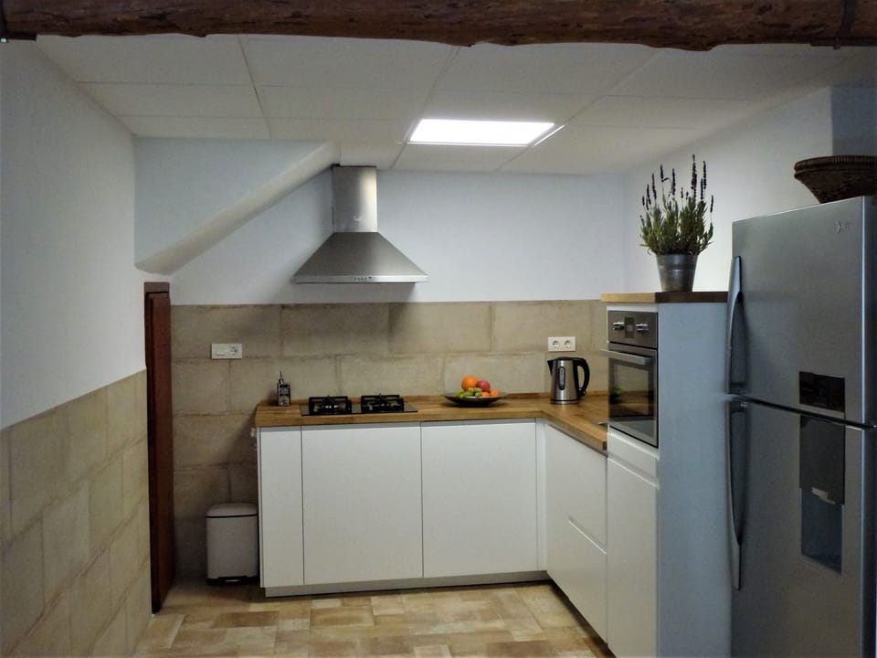 Modern fully equipped kitchen
