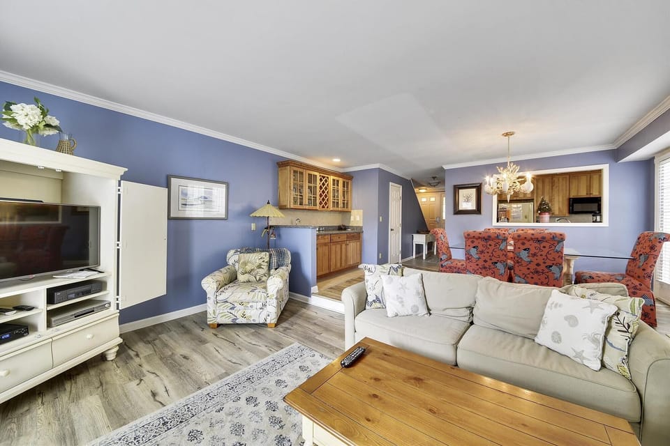 Main Level-Living Area