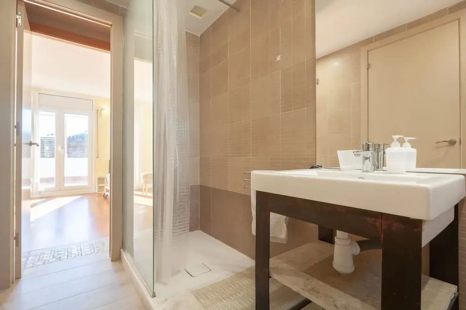 Baño 1 | Bathroom 1 | Lavabo 1