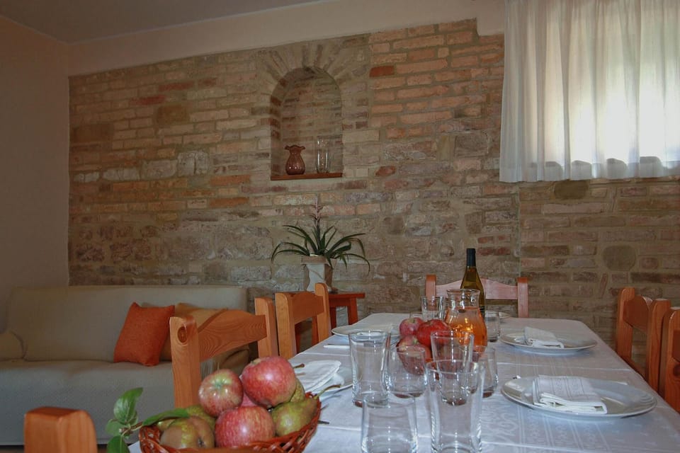 Casale Lucy 11 (2213)