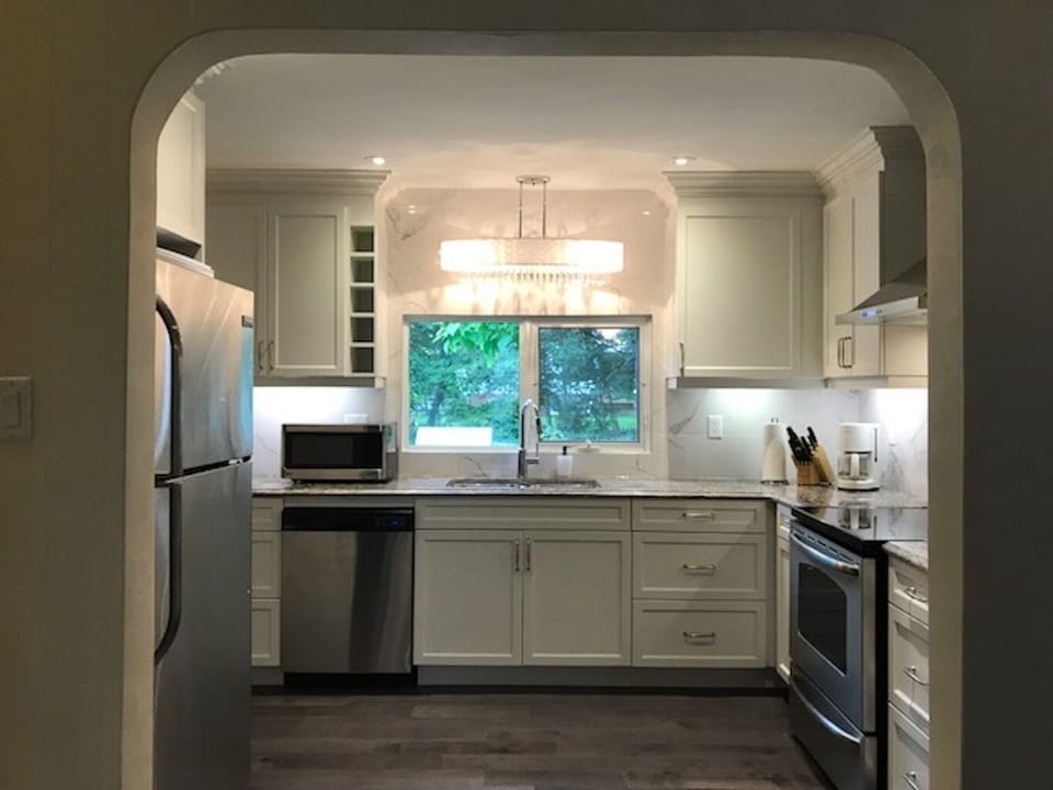 Kitchen entrance